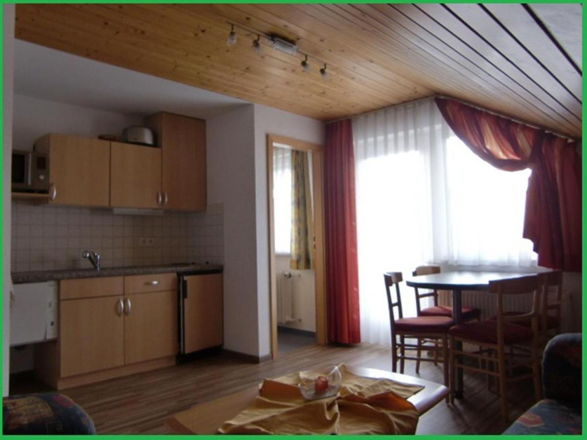 Haus-Fechtig-Wohnung-Typ-B Bonndorf im Schwarzwald Buitenkant foto